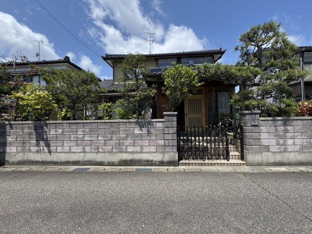 東区中山6丁目　中古戸建