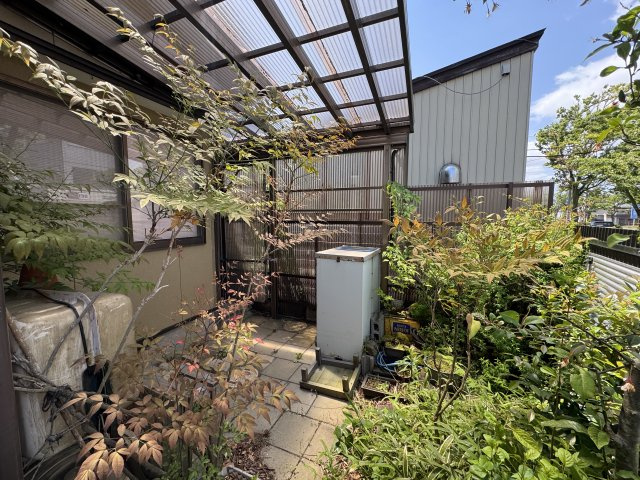 東区中山6丁目　中古戸建の庭