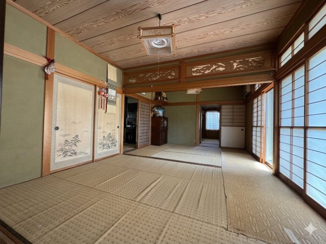 東区中山6丁目　中古戸建の和室|※プライバシー保護のため物消し修正を行っております　1階続き和室