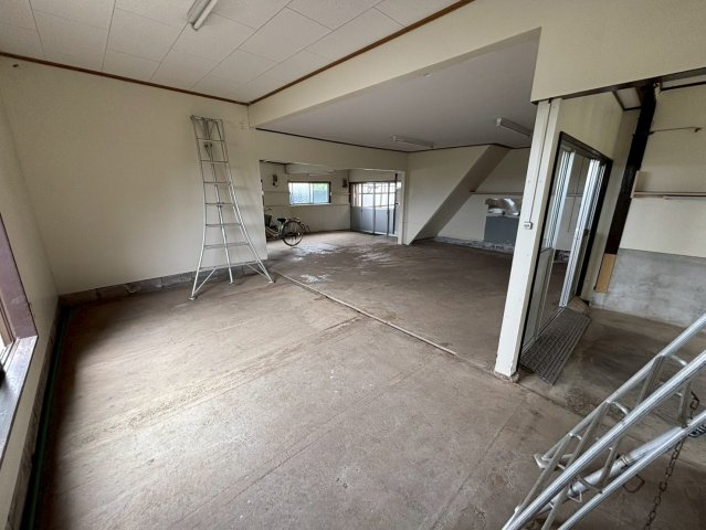 富津市二間塚　作業所兼居宅のその他