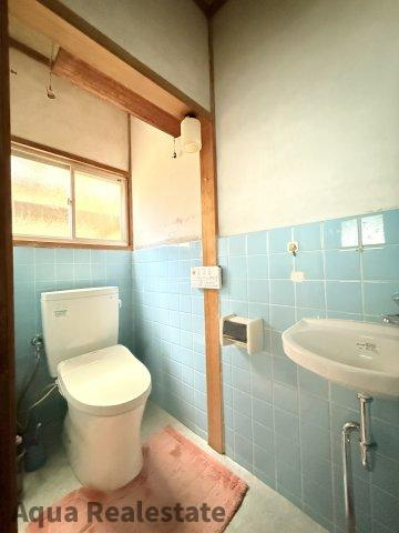 坂出市谷町　中古住宅のトイレ|トイレもきれいです