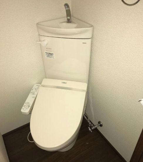JJハウス(ジェイジェイハウス）のトイレ|温水洗浄機能付トイレ☆（同一仕様写真）