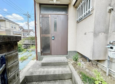 【玄関】 | 安岡寺町2丁目戸建