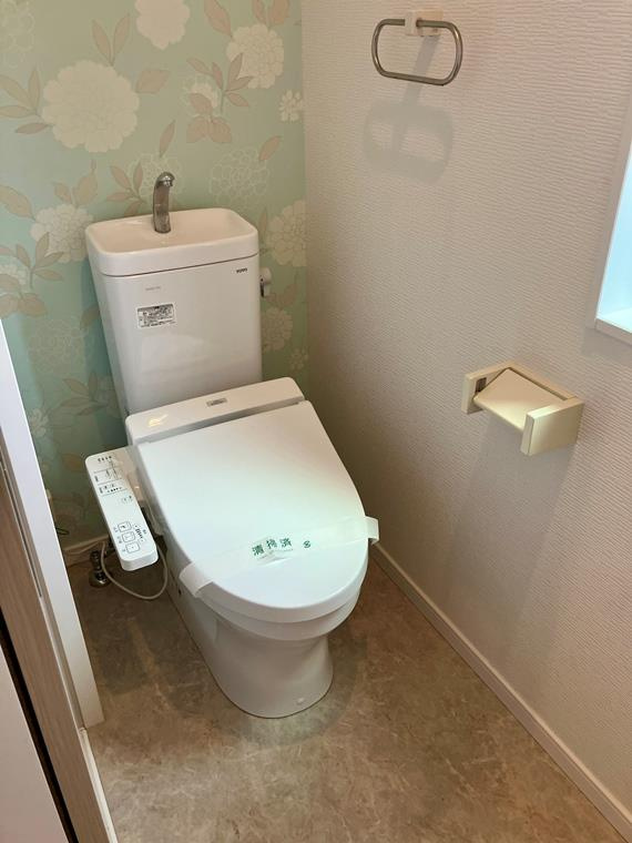 南花島戸建のトイレ|コンパクトで使いやすいトイレです