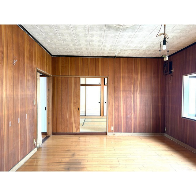 本巣市三橋の一戸建ての居間・リビング