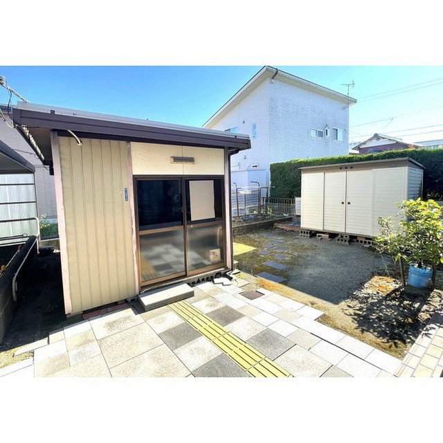 本巣市三橋の一戸建てのその他|庭（事務所・物置）