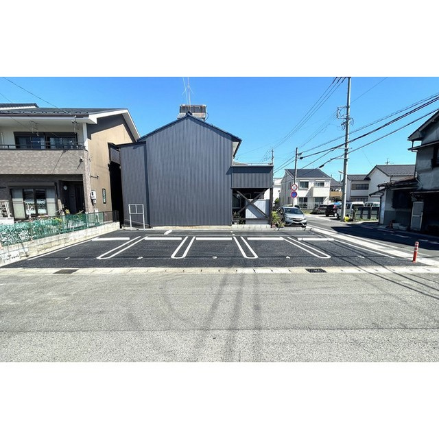岐阜市安良田町６丁目の駐車場