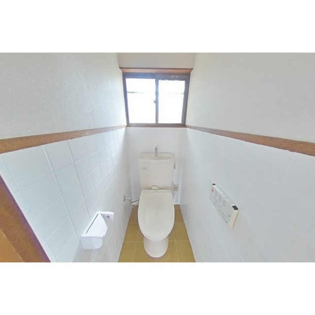 羽島郡岐南町伏屋３丁目の一戸建てのトイレ
