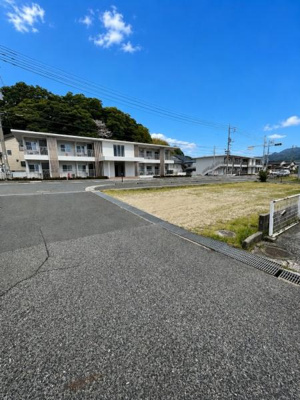 【前面道路含む現地写真】 | 湯梨浜町松崎土地350万円