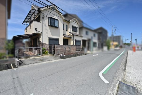 香芝市五位堂４丁目　一戸建の前面道路含む現地写真|■現地撮影写真■閑静な住宅地で穏やかな暮らしをスタート！