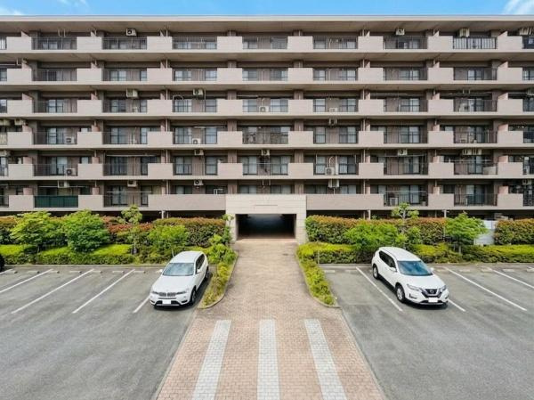 クリオ新横浜北参番館のその他|バルコニー側からの外観です。