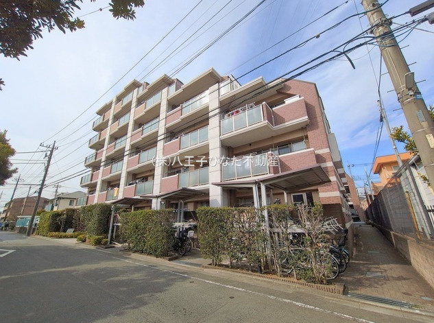 『八王子市マンション』アンビシャスパーク京王堀之内【仲介手数料無料】　八王子市堀之内2-16-4の外観|～仲介手数料無料☆八王子ひなた不動産～アンビシャスパーク京王堀之内	
