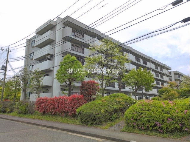 祝成約　多摩ニュータウングリーンコープ南大沢団地　１号棟　八王子市　中古マンションの外観|～仲介手数料無料☆八王子ひなた不動産～多摩ニュータウングリーンコープ南大沢団地