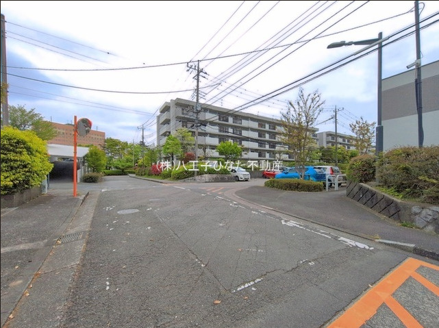 祝成約　多摩ニュータウングリーンコープ南大沢団地　１号棟　八王子市　中古マンションの周辺|～仲介手数料無料☆八王子ひなた不動産～多摩ニュータウングリーンコープ南大沢団地	