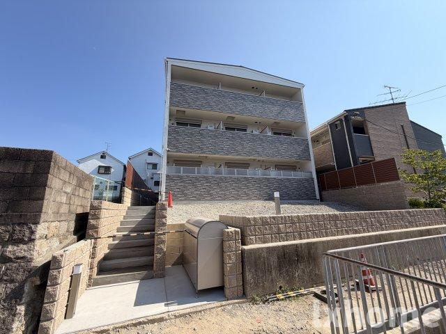 ピレーネ一津屋