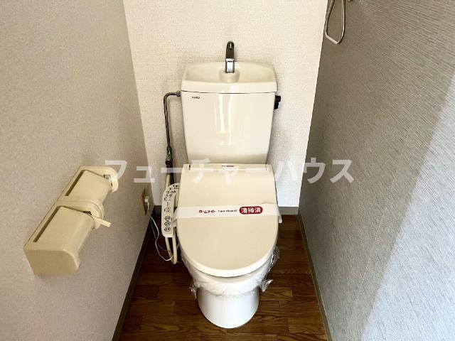 レジデンス　Ｏのトイレ|シャワー付トイレ