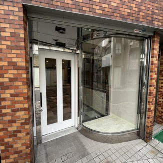 【エントランス】