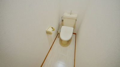 【トイレ】 | ハウスサングリーン | トイレです
