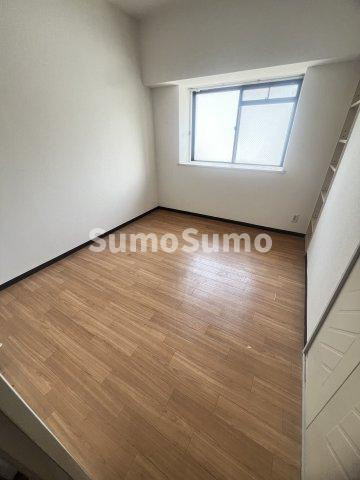 ハッピーコート芦屋の寝室