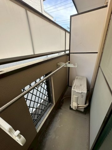 フローレス岡本のバルコニー