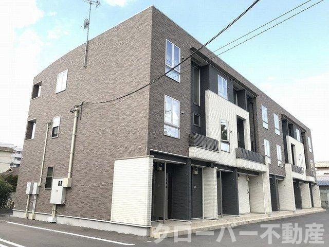 エルベッタ城東の外観