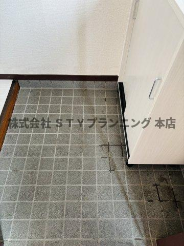 仲介手数料0円！グランドールKの玄関