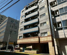 上野アムフラット