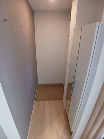 ルミエール　ワイズの玄関|収納もある玄関です