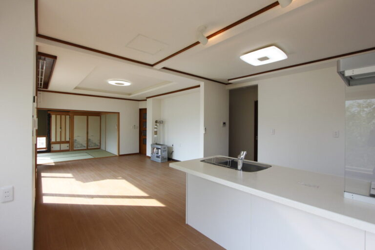 《おすすめ！》網走市北8条西5丁目1番12中古住宅の居間・リビング