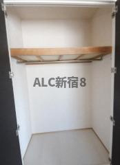 ヴェルデ中野本町の収納