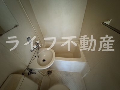 今里CTスクエアの浴室|日々の疲れを癒すお風呂付です