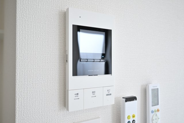 ピオーネ新小岩のセキュリティ|モニター付オートロック