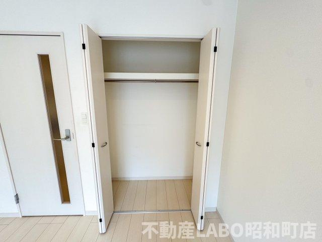 リブリ・西今川の収納