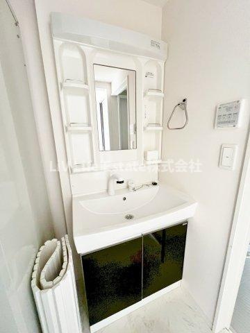 東大和市南街３丁目の賃貸マンションの洗面所