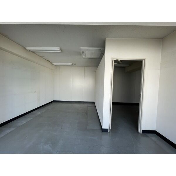大昂ビル1の内装