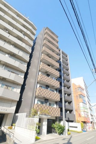 プレミアムキューブ横浜の外観
