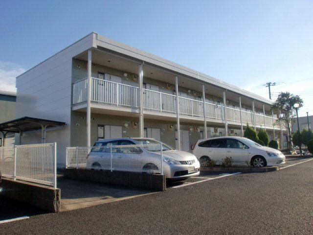 落ち着いた雰囲気の外観です