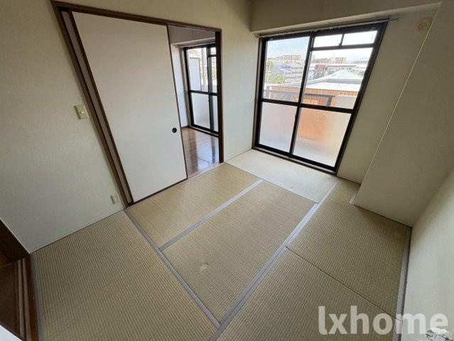 千里ピュアーライフの和室|畳の上でゆっくりとくつろげる和室です
