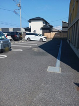 駐車場に車を止められます