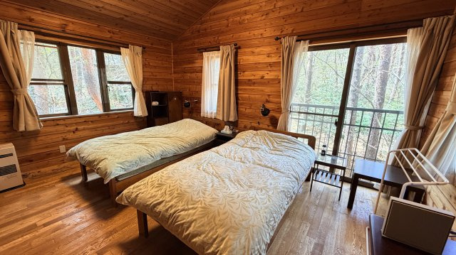 浅間ハイランドパーク  通年利用可能  定住にもおすすめの一邸の洋室