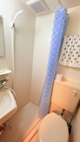 浅間ハイランドパーク  通年利用可能  定住にもおすすめの一邸のトイレ