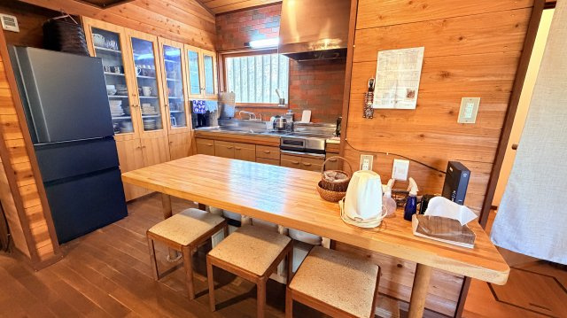 浅間ハイランドパーク  通年利用可能  定住にもおすすめの一邸のダイニング