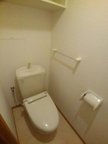 シンプルで使いやすいトイレです