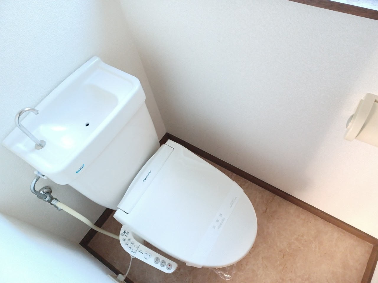 ゆったりとした空間のトイレです