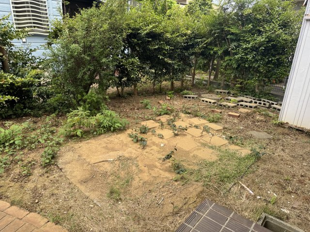 成田市飯田町戸建の庭
