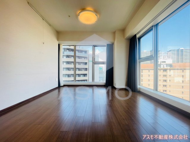 【居間・リビング】 | ジオタワー天六 | ※建物内別間取参考写真