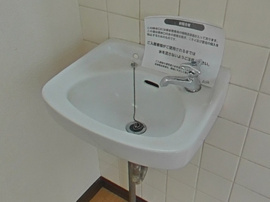 コンパクトで使いやすい洗面所