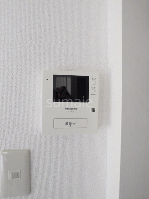 シャトル　ホワイトのセキュリティ|インターフォン付いてます。