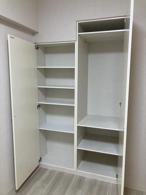 リヴェールミナミヤワタの収納