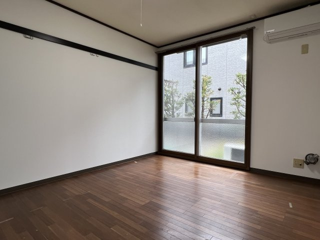 タウニィ八橋Ａの居間・リビング|洋室6帖